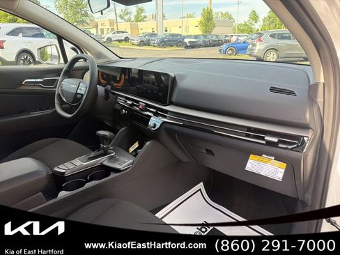 New 2026 Kia Sportage LX AWD/4WD image 12