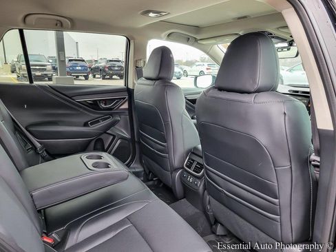 Used 2025 Subaru Outback Limited image 30
