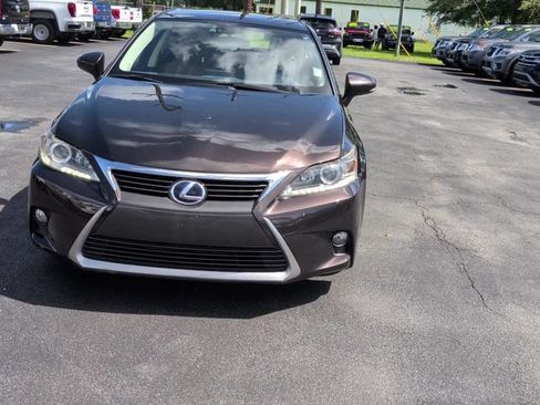 Used 2014 Lexus CT 200h FWD image 3