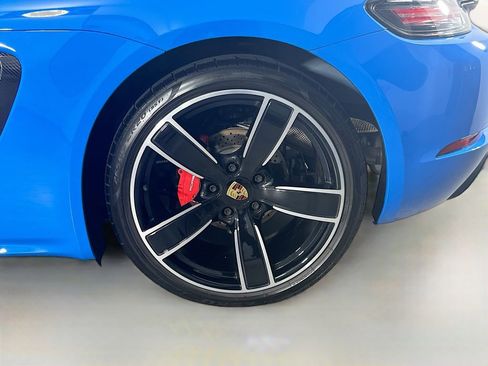 Certified 2022 Porsche 718 Boxster S image 28