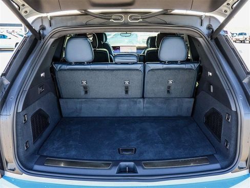 Used 2025 Cadillac Escalade IQ Sport 2 AWD/4WD image 50