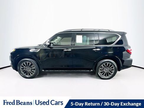 Used 2024 Nissan Armada Platinum w/ Captain's Chairs Package AWD/4WD image 5