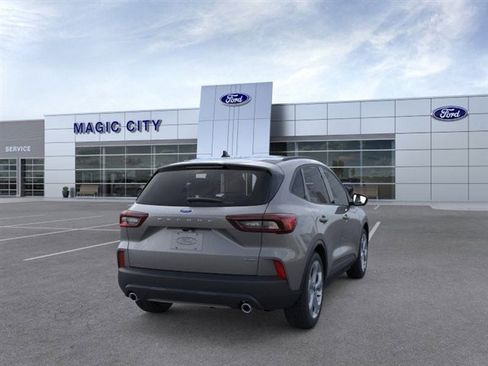 Used 2025 Ford Escape ST-Line w/ Equipment Group 301A image 8