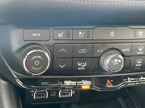 Used 2022 Dodge Durango R/T w/ Blacktop Package image 20