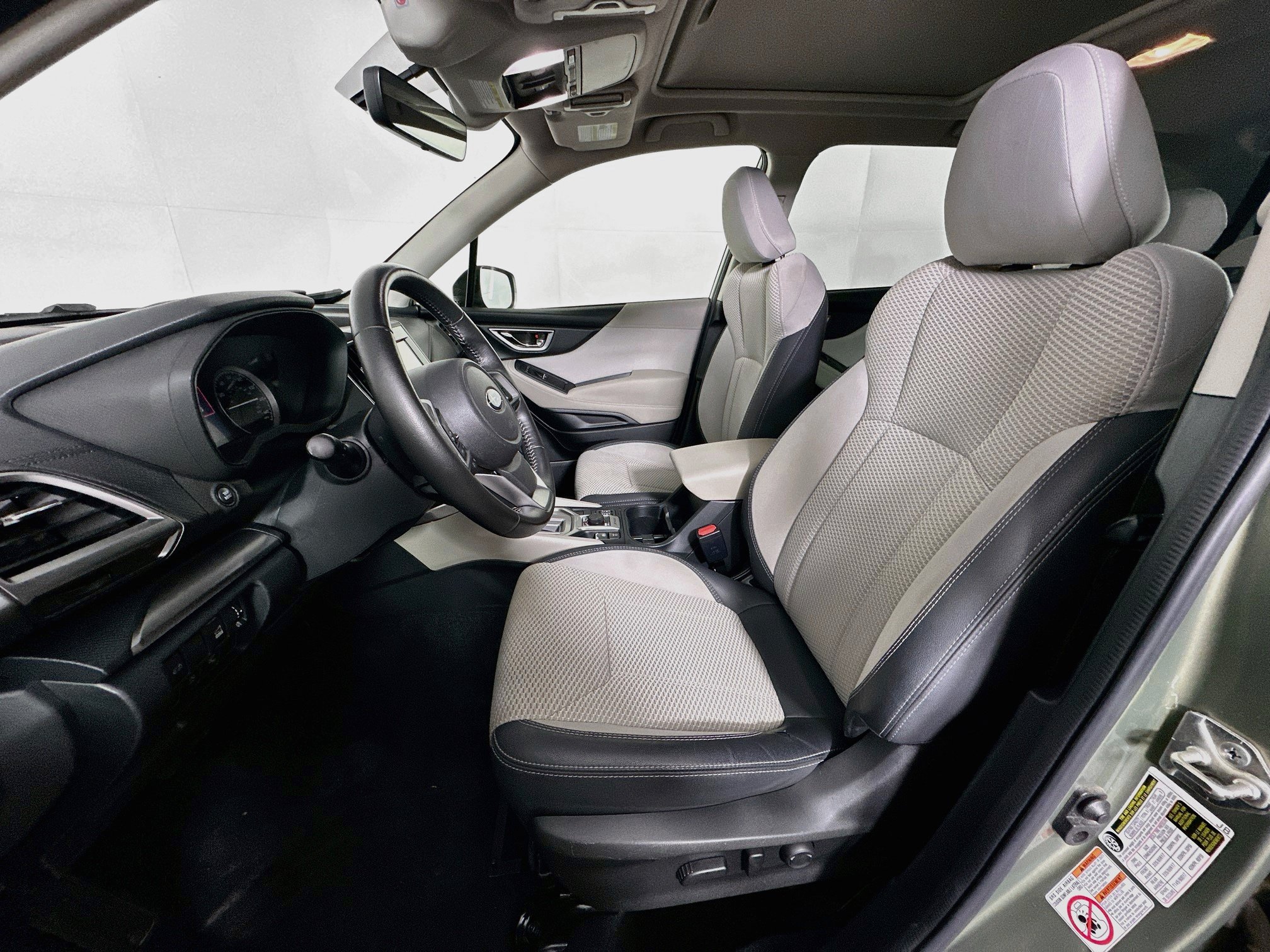 Used 2019 Subaru Forester Premium AWD/4WD image 13