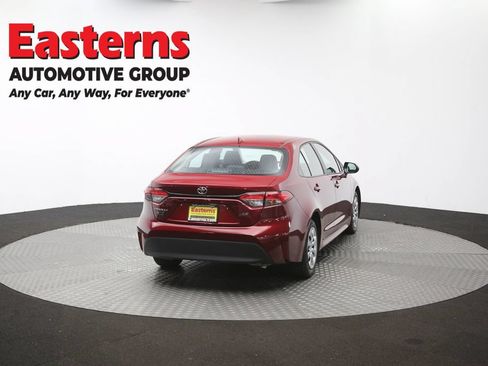 Used 2025 Toyota Corolla LE FWD image 39
