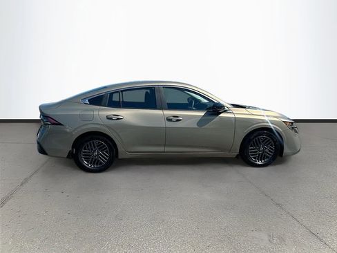 New 2026 Nissan Sentra SV w/ SV Convenience Package FWD image 26
