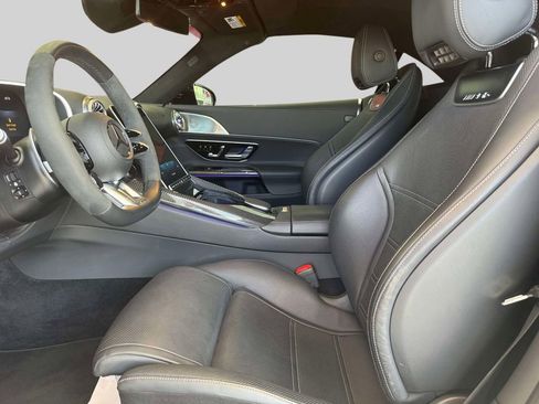 Used 2022 Mercedes-Benz SL 63 AMG 4MATIC image 14