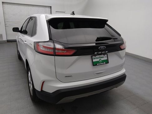 Used 2024 Ford Edge SEL image 6