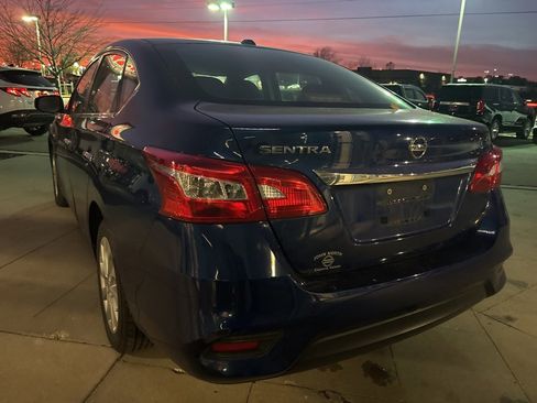 Used 2019 Nissan Sentra SV image 7