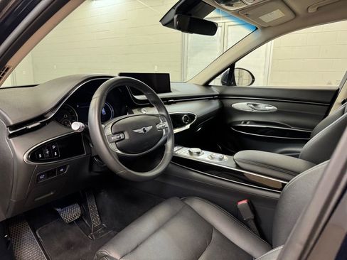 Used 2025 Genesis GV70 2.5T image 11