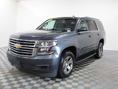 Used 2019 Chevrolet Tahoe LS AWD/4WD image 2