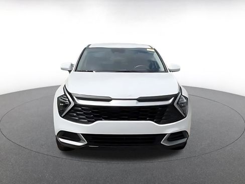 Used 2025 Kia Sportage LX FWD image 6