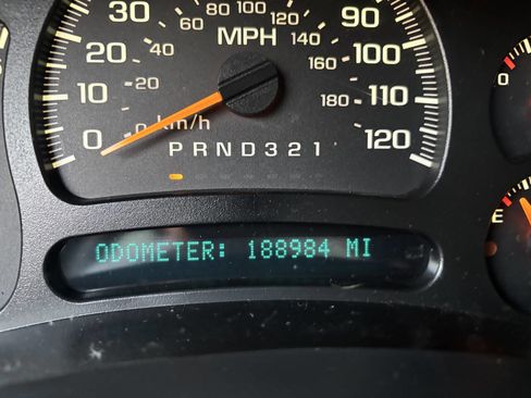 Used 2006 Chevrolet Avalanche Z66 w/ Preferred Equipment Group image 28