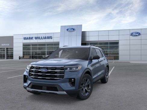 New 2026 Ford Explorer Active w/ Active Comfort Package AWD/4WD image 2