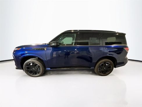 Used 2026 INFINITI QX80 Luxe image 2