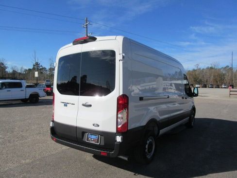 New 2026 Ford Transit 250 148 Medium Roof w/ Load Area Protection Package image 5