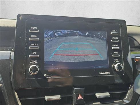 Used 2022 Toyota Camry LE image 13