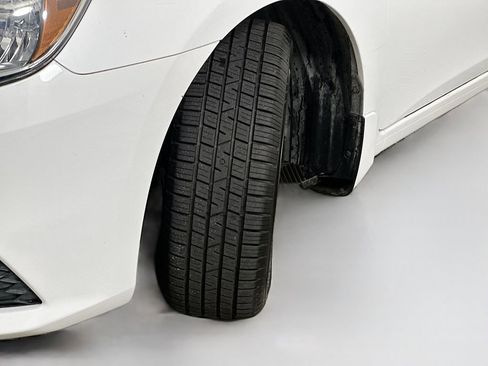 Used 2017 Nissan Sentra SV FWD image 25