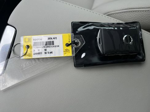 Certified 2024 Volvo S60 T8 Core w/ Protection Package Premier image 38