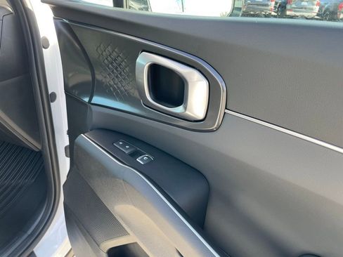 New 2026 Kia Sorento S w/ S Panoramic Sunroof Package AWD/4WD image 32