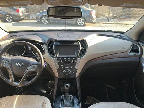 Used 2018 Hyundai Santa Fe Sport FWD image 26