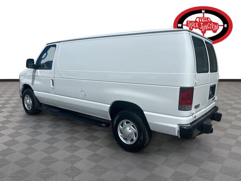 Used 2012 Ford E-250 and Econoline 250 w/ PWR Group RWD image 5
