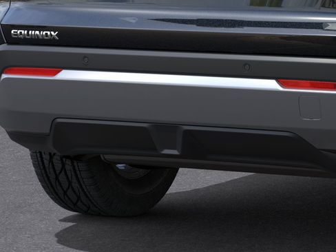 New 2026 Chevrolet Equinox LT FWD image 14