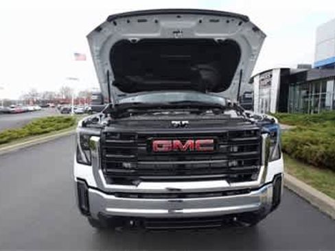 New 2025 GMC Sierra 2500 Pro image 27