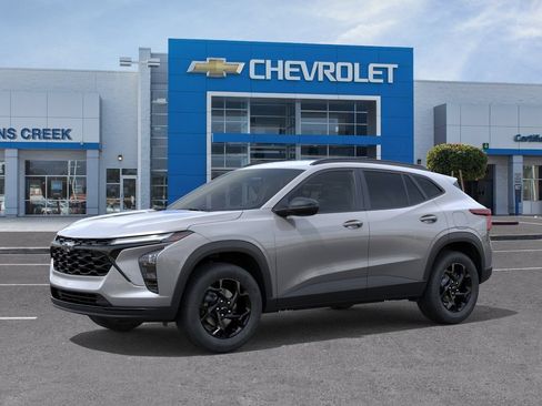 New 2026 Chevrolet Trax LT w/ Midnight Edition FWD image 27