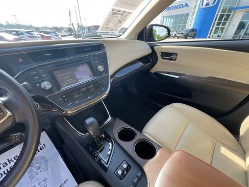 Used 2015 Toyota Avalon XLE Premium FWD image 14