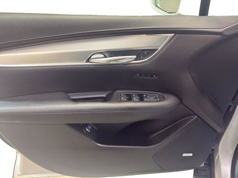 Used 2019 Cadillac XT5 Luxury w/ Sport Package image 13