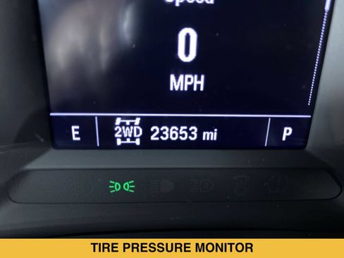 Certified 2023 Chevrolet TrailBlazer LT w/ Convenience Package AWD/4WD image 4