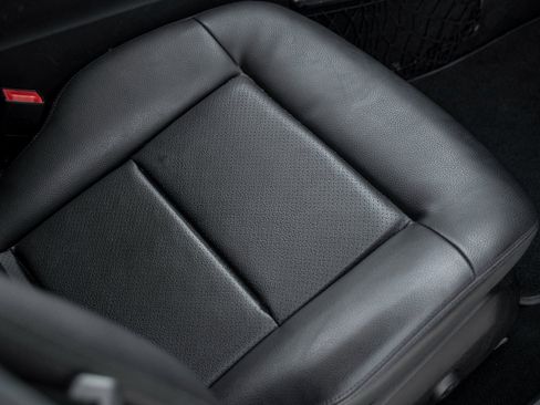 Used 2012 Mercedes-Benz E 350 Sedan image 36