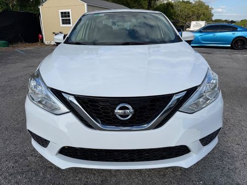 Used 2016 Nissan Sentra SV FWD image 2