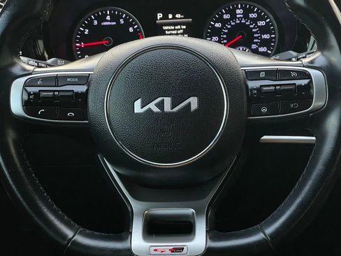 Used 2022 Kia K5 GT-Line image 12