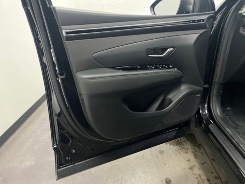 Used 2024 Hyundai Tucson Limited image 13