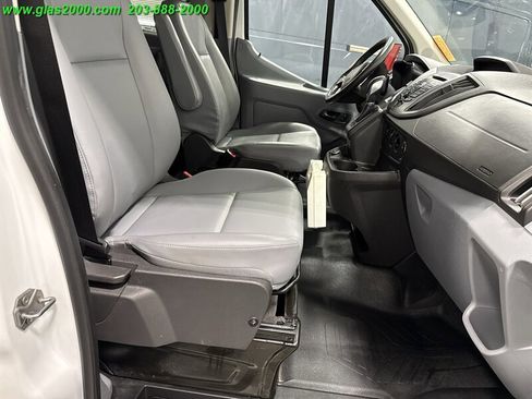 Used 2017 Ford Transit 150 XL image 4
