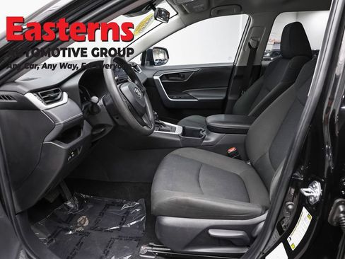 Used 2025 Toyota RAV4 LE FWD image 13