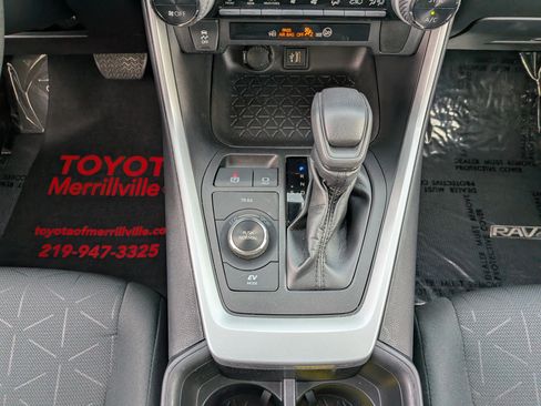 Used 2023 Toyota RAV4 XLE image 28