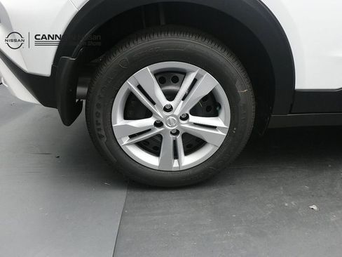 New 2025 Nissan Kicks Play S FWD image 28