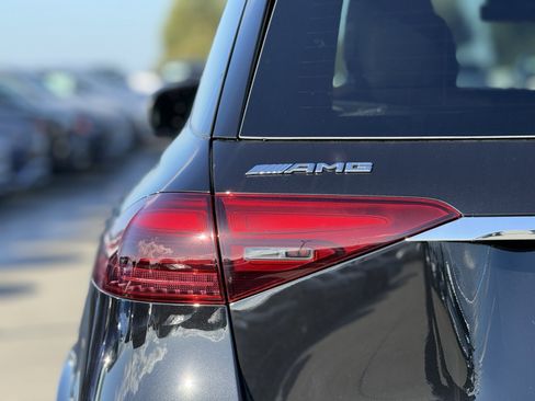 New 2026 Mercedes-Benz GLE 53 AMG 4MATIC image 8