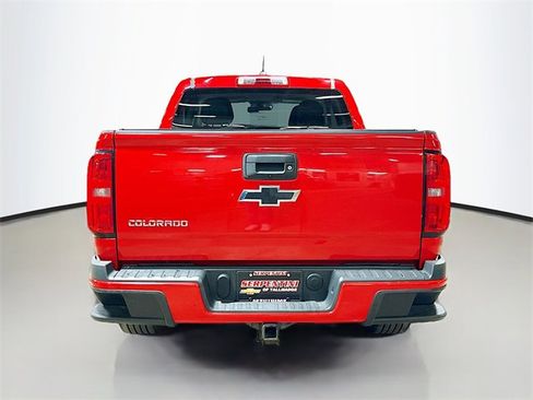 Used 2015 Chevrolet Colorado Z71 image 8