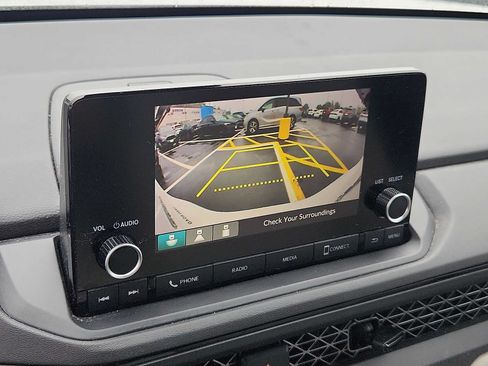 Used 2023 Honda Accord LX image 17