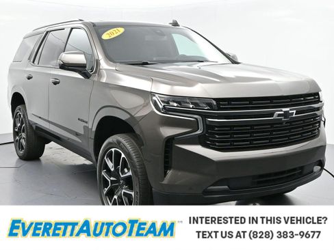 Used 2021 Chevrolet Tahoe RST w/ Luxury Package AWD/4WD image 1