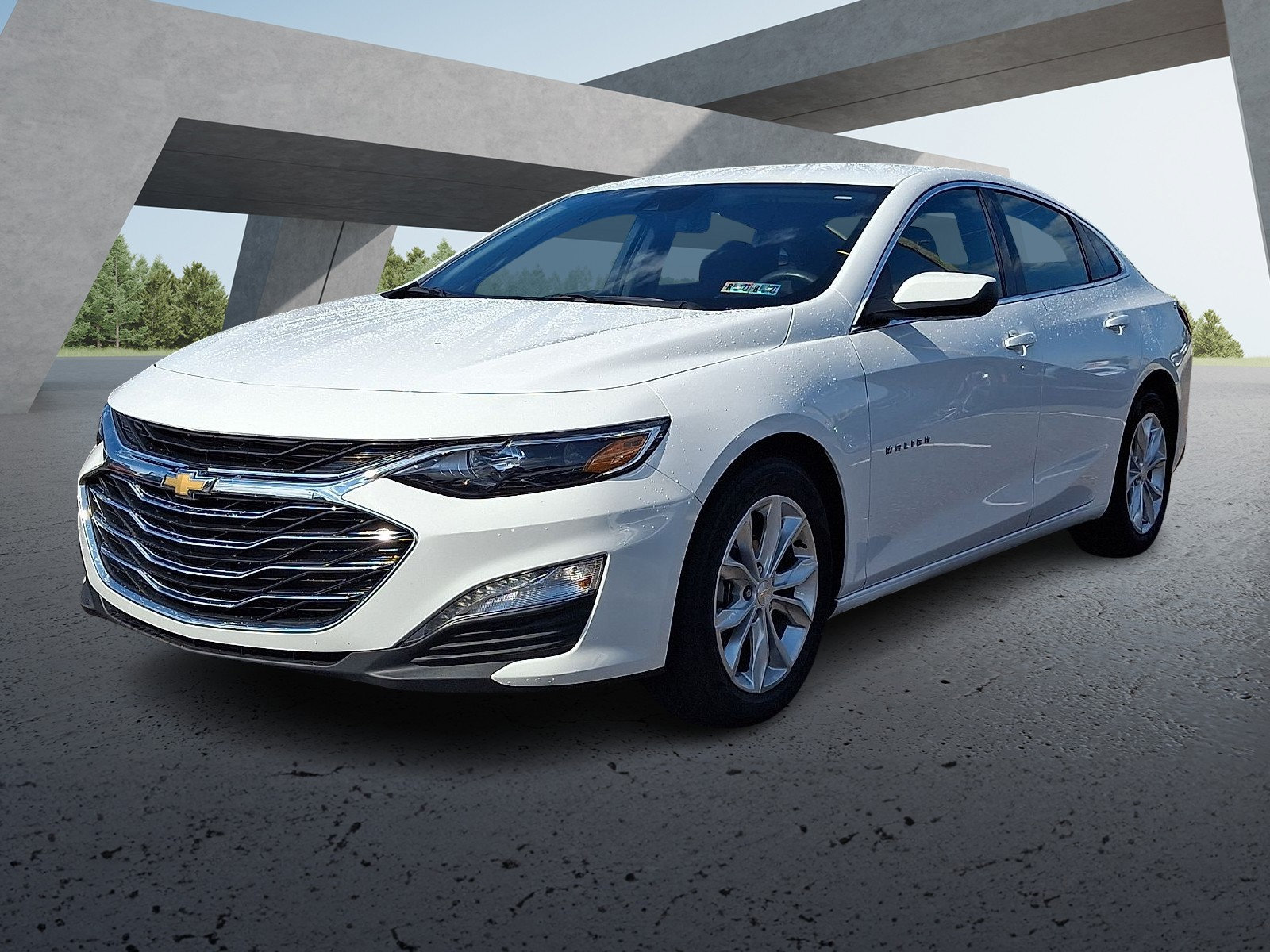 Used 2025 Chevrolet Malibu LT FWD image 3