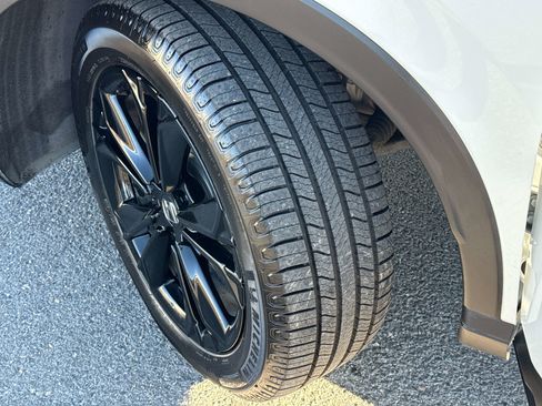 Used 2024 Honda CR-V Sport Touring image 8