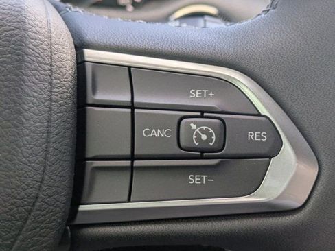 New 2026 Jeep Compass Latitude image 23