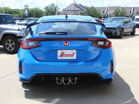 Used 2025 Honda Civic Type R image 5