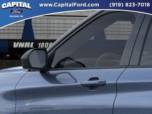 New 2026 Ford Explorer Active RWD image 20